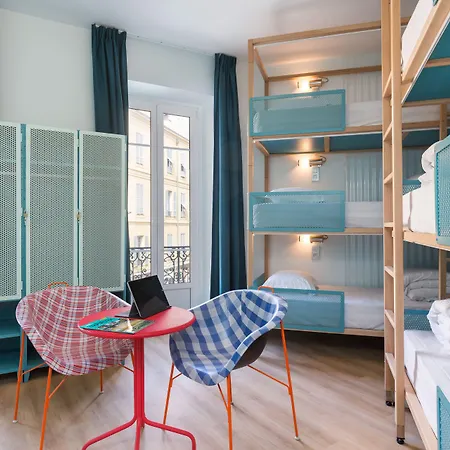 Ozz Albergue Nice