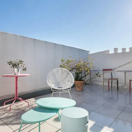 Albergue Ozz Nice
