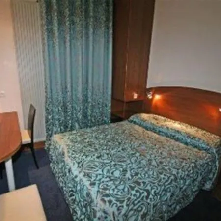 Auberge de jeunesse Ozz By Happyculture *