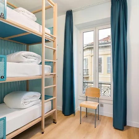 Ozz Hostel Nizza