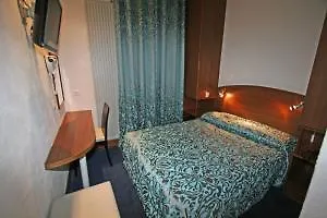 Auberge de jeunesse Ozz By Happyculture