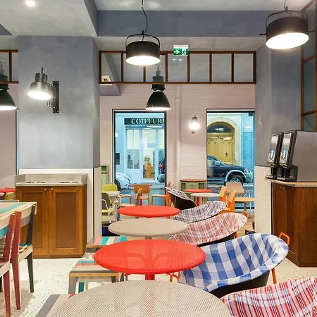 Auberge de jeunesse Ozz By Happyculture *