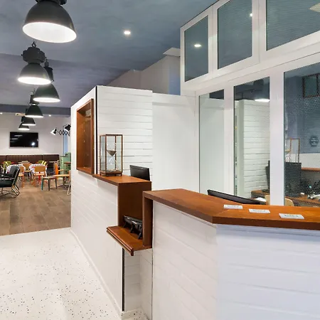 Ozz بيت شباب *