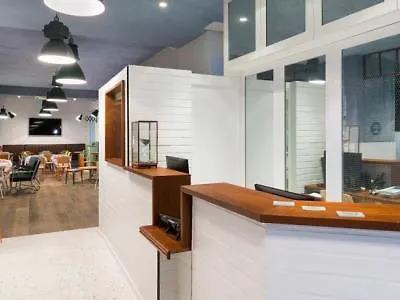 Ozz Hostel