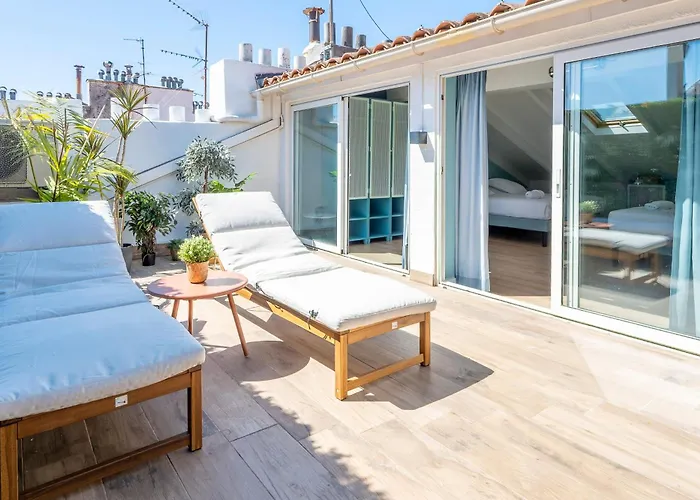 Hostel Ozz Νίκαια